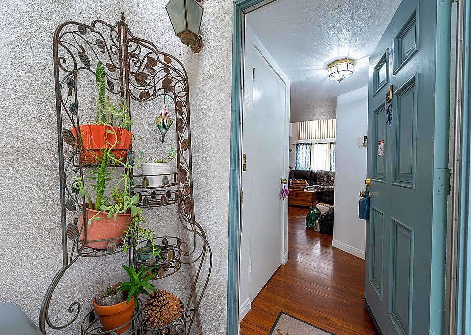 Front entry into house