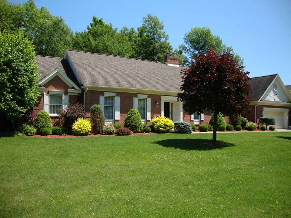 1st image of 10 Wellington Drive