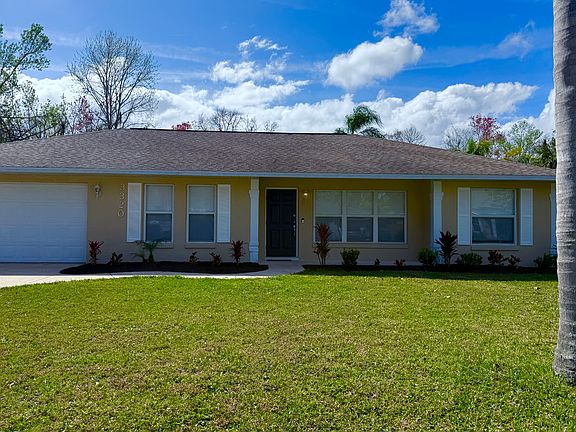 2nd image of 3320 Silver Palm Dr