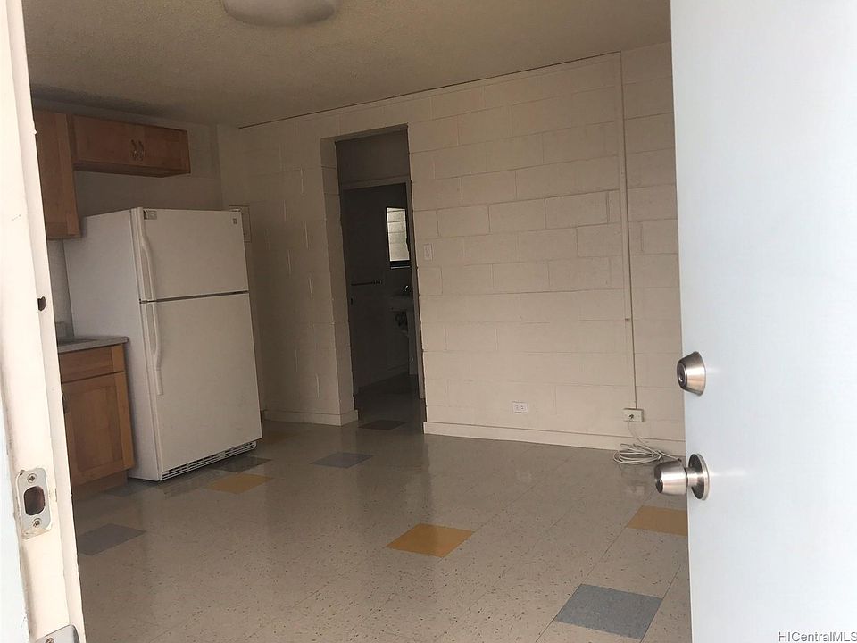 2nd image of 778 Kaipuu St APT 4