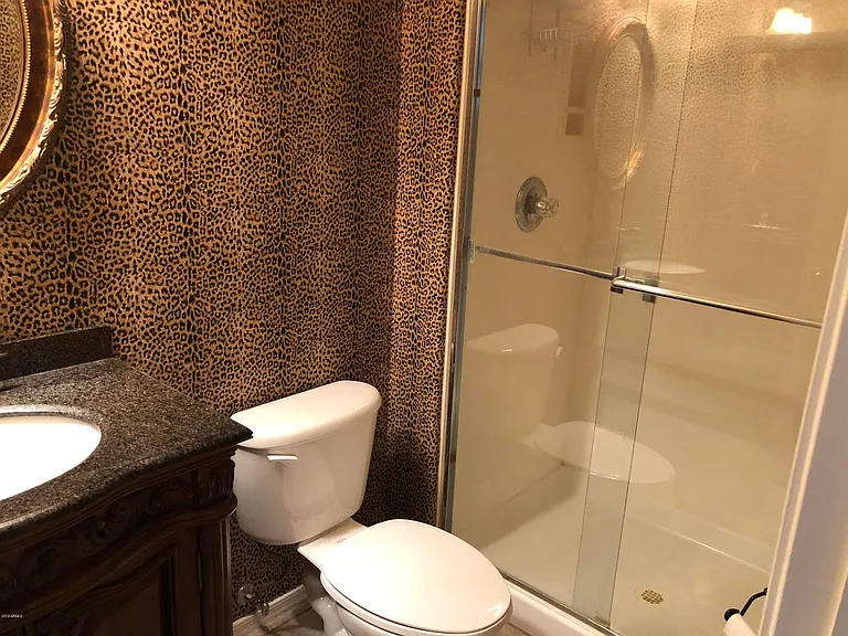 6419 W Avenida Del Rey — Photo 22
