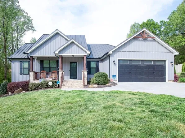 4882 Colonial Cir, Trinity, NC 27370