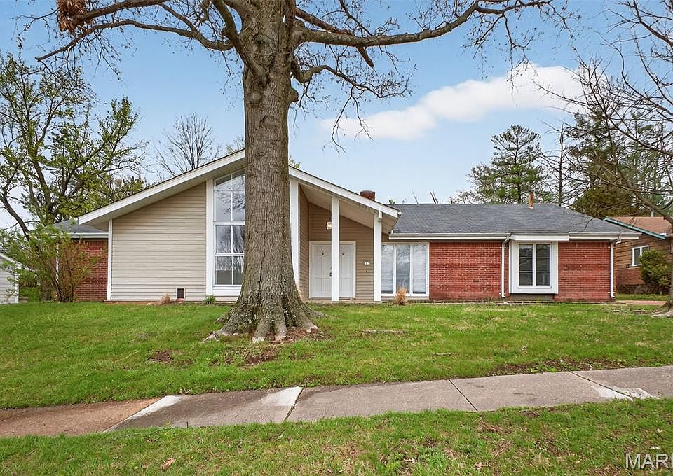 1st image of 495 Baywillow Dr