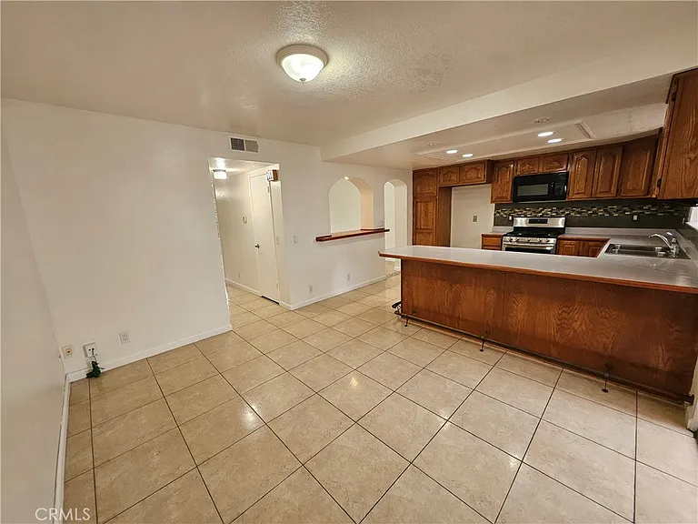15271 Cadiz Dr — Photo 15