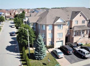 23 Pefferlaw Cir, Brampton, ON L6Y 0L2