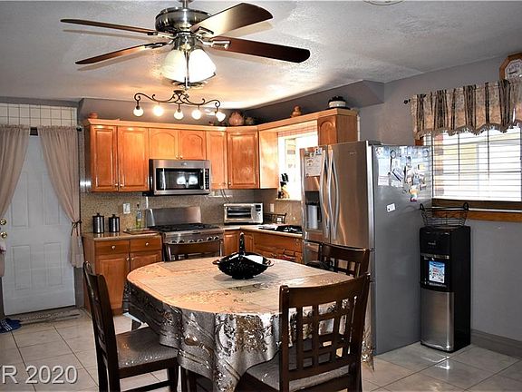 5th image of 4956 Novato Cir