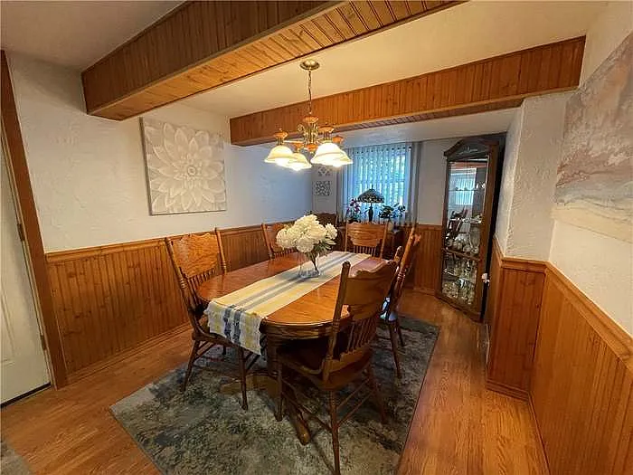 222 Rolling Dr — Photo 33