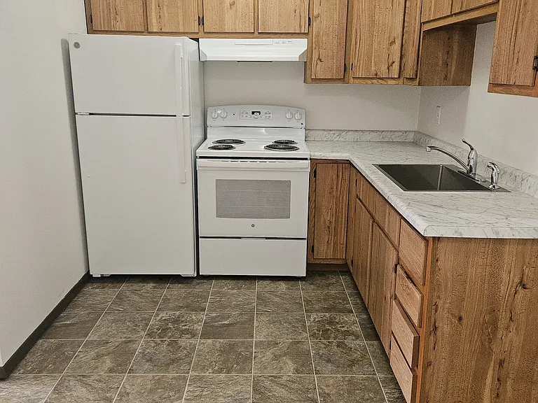 1002 Quail Dr #19 — Photo 5