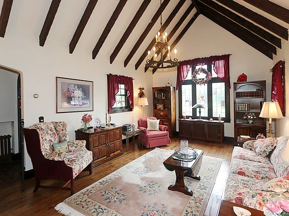 Original Cathedral Ceilings 