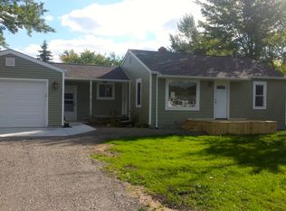 2380 Gibson Rd, Grand Blanc, MI 48439