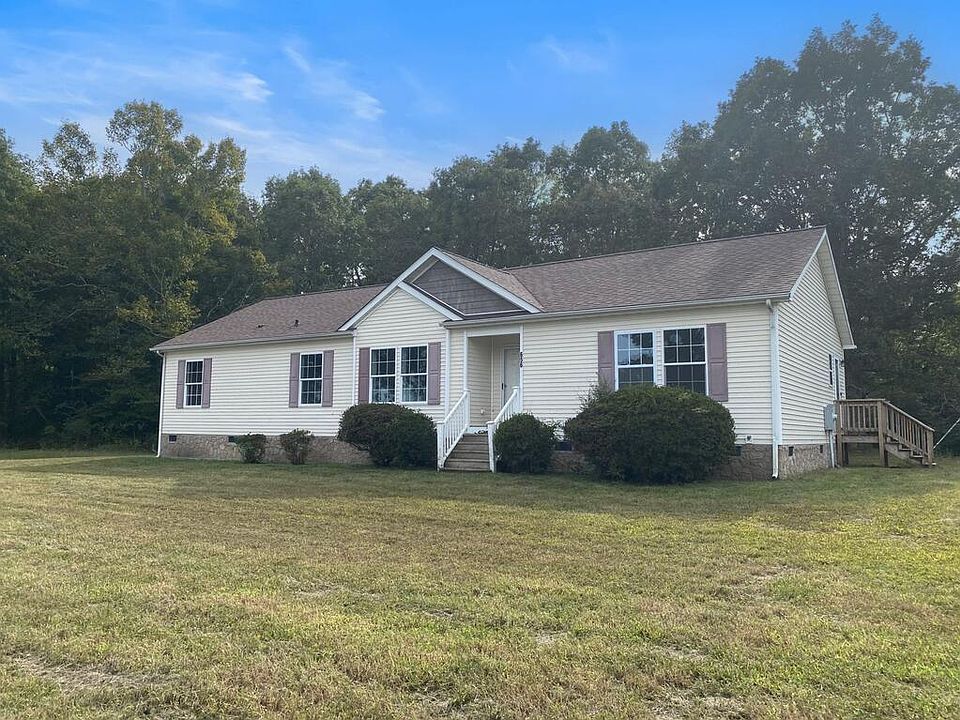 1st image of 656 Daingerfield Lndg