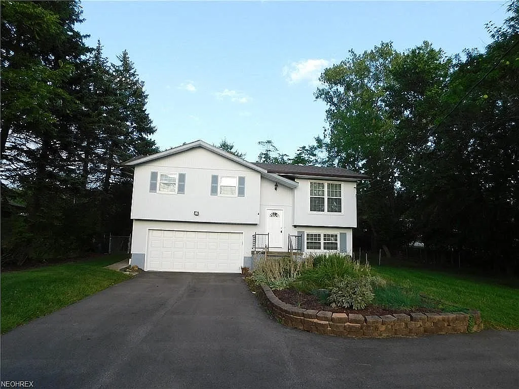 10101 York Rd photo 1