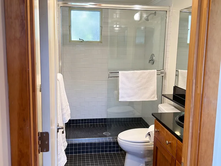 1546 Spruce St #C — Photo 6