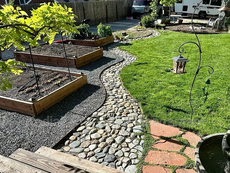 144 W Apricot Ave — Photo 9
