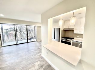 511 1st St N APT 103, Charlottesville, VA