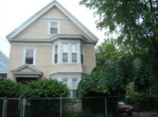 110 Center St, Methuen, MA 01844