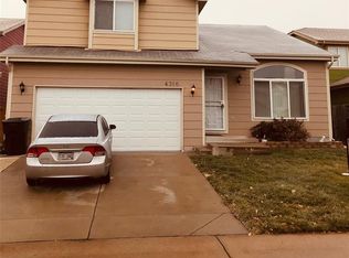 4316 Deephaven Ct, Denver, CO 80239