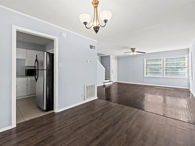3930 Law St #2 — Photo 3