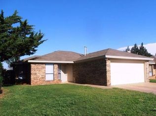 9605 Clinton Ave, Lubbock, TX 79424