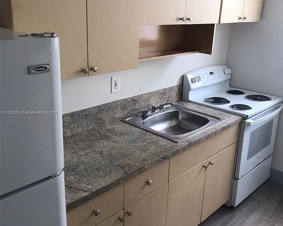 1st image of 1805 NW 2nd Ct #204