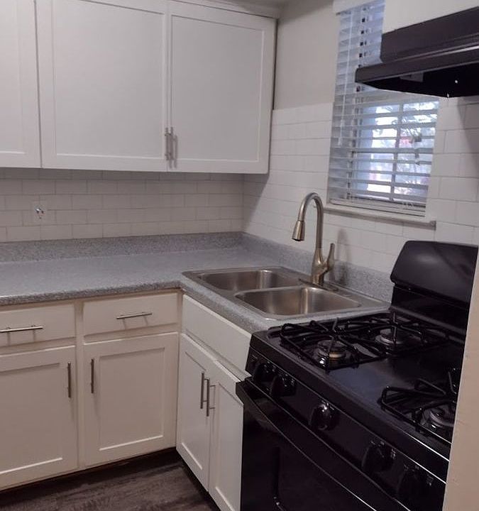 1st image of 1729 Cox St #1809-105