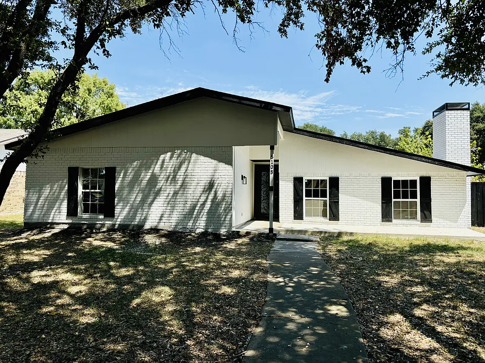 5105 Gilliam Cir