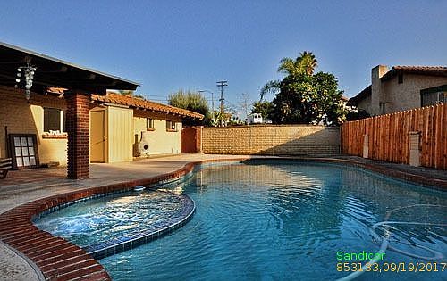 1st image of 300 Hacienda Dr