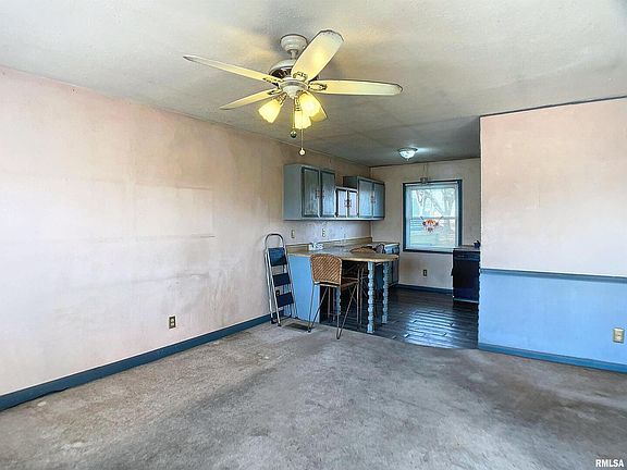 5th image of 326 W 61st St