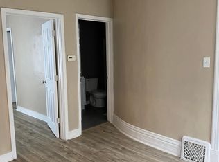 633 W Capitol Ave #A, Springfield, IL 62704