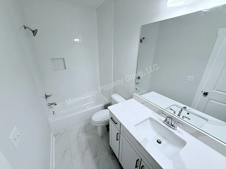 613 Miramar Ln — Photo 21