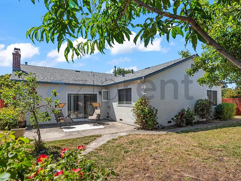 7525 Hazelnut Dr — Photo 31