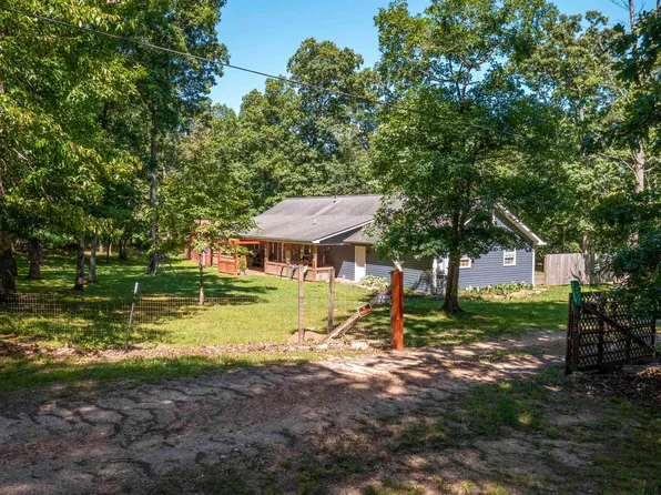 2239 County Road 642, Mentone, AL 35984