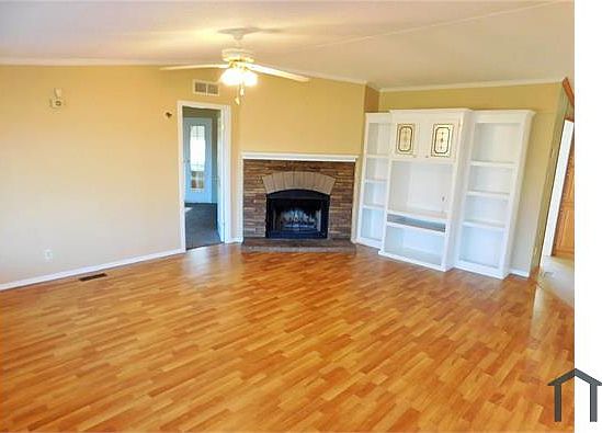 3rd image of 6699 Jaceys Ln