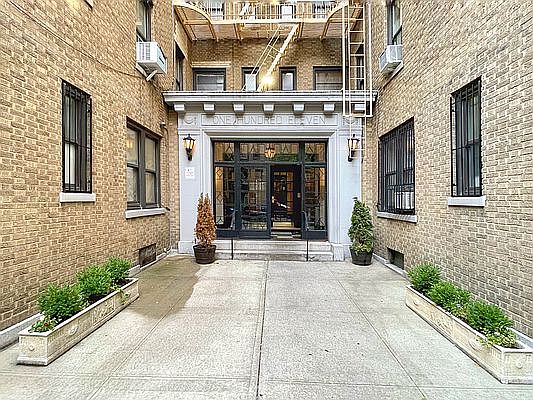 111 W 16th St #L, New York, NY 10011 | Zillow
