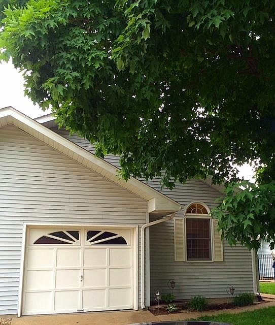 1st image of 1116 Cobblestone Dr