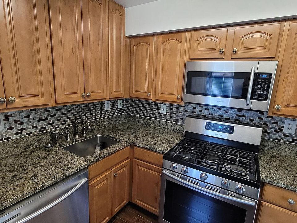 1st image of 5476 Cedar Ln Unit A3
