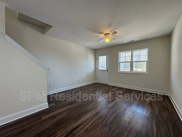 1324 S 8th St — Photo 4