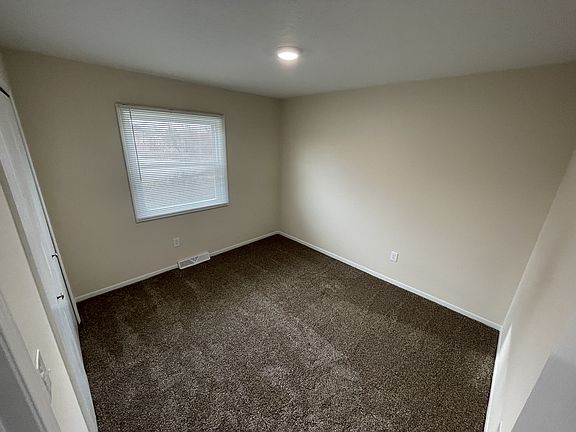 5th image of 956-988 W Liberty St #17581608