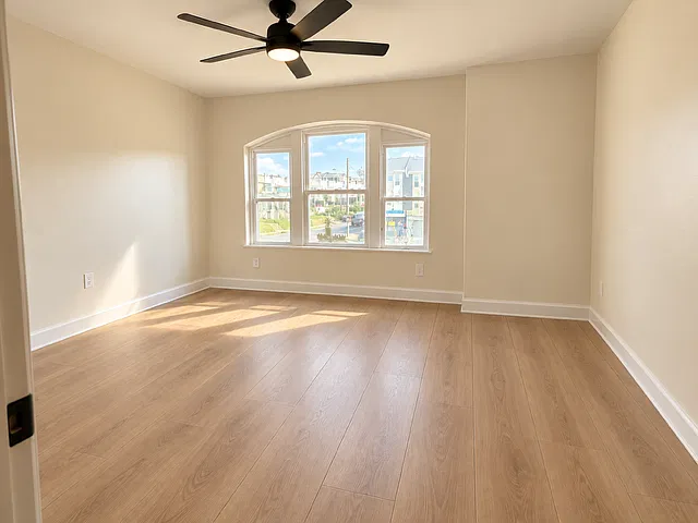 1 bed, 800 sqft, $1,175 — Photo 2