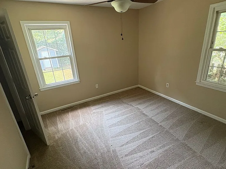 101 Dixie Ave — Photo 12