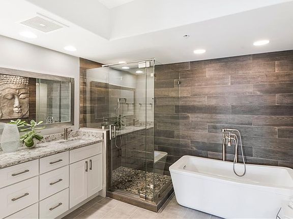 5th image of 2748 Tiburon Blvd E APT 304