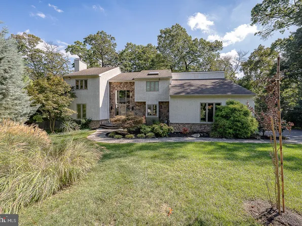 820 Weadley Rd, Radnor, PA 19087