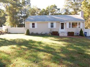 9 Seven Hills Rd, Plymouth, MA 02360