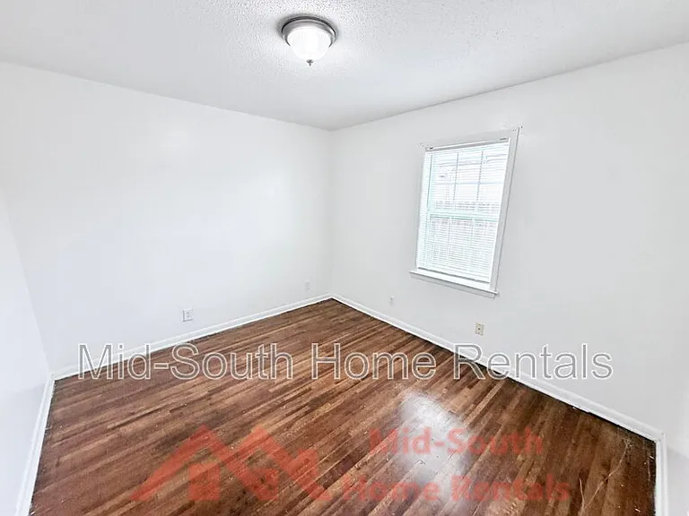3969 Southlawn Ave #1 — Photo 7
