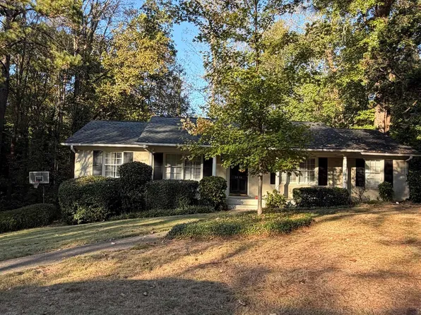 3404 Overton Rd, Mountain Brook, AL 35223