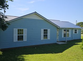 183 Lindbergh Ave, Winchester, TN 37398