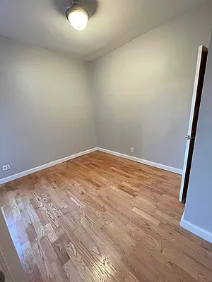 Rented by Lang Realty LLC | media 14