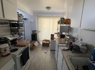 Spacious Upper Level Unit 2 bdrm 1 bth. (Family Tree 7), Provo, UT 84601