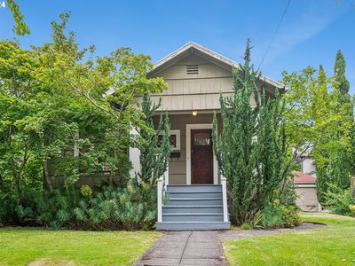 3733 SE Grant St, Portland, OR, 97214