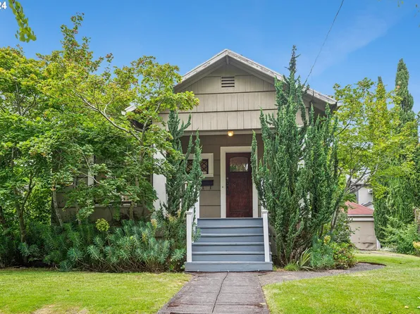 3733 SE Grant St, Portland, OR 97214